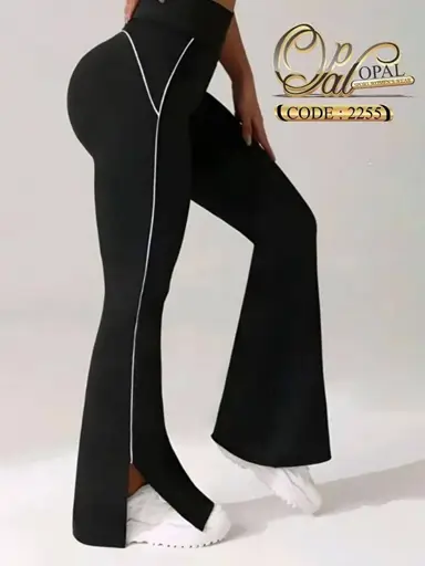  لگ بودکات بغل چاک‌دار