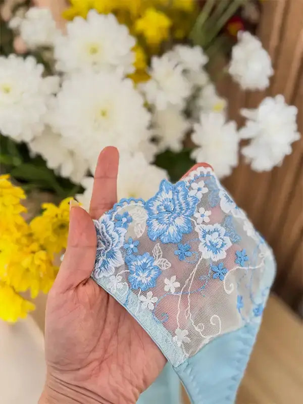 ست لباس زیر توری فنردار هانیس h28 آبی گلدوزی شده با شورت لامبادا