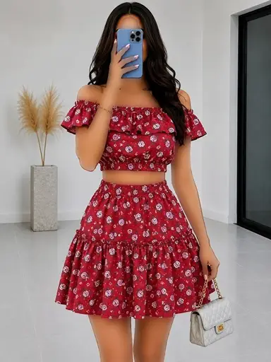 ست عروسکی پینترستی زنانه کرپ حریر اف شولدر رنگ قرمز مدل R0124